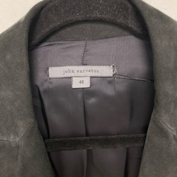 John Varvatos Collection goat suede peak lapel jacket. 
Size EU 48 USA size 38 - Picture 5 of 12